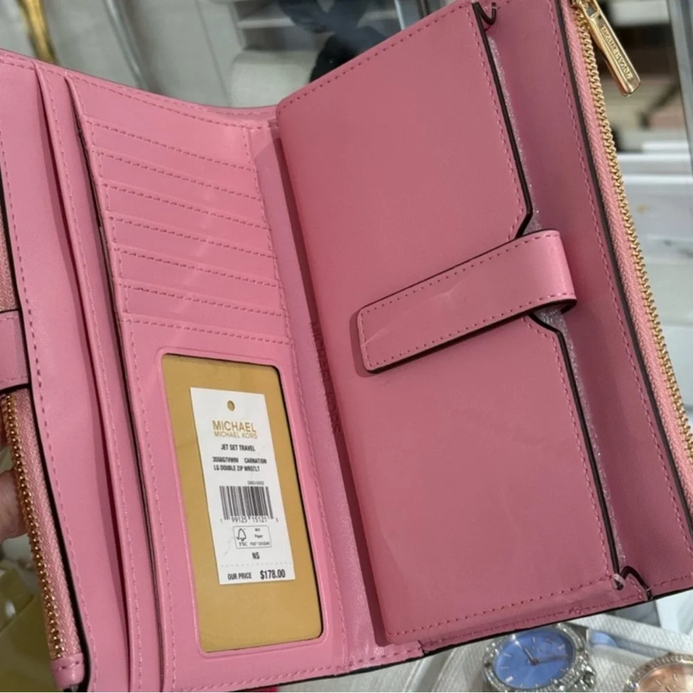 MICHAEL KORS JST Lg Double Zip Printed Sign Logo Wristlet Wallet CARNATION